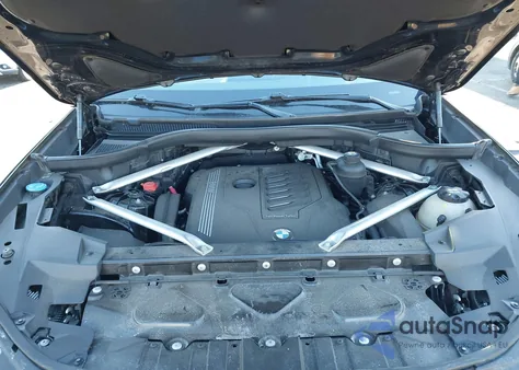 2020 BMW X5 xDrive40I z USA, uszkodzony, nr VIN 5UXCR6C08LLL82166